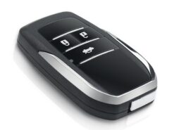 Chiave telecomando per Toyota RAV4 Camry Hiac Corolla Hilux Fortuner Innova Toy43 Blade 3 Bottoni