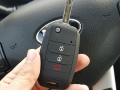 Cover chiave telecomando in silicone per Kia Sportage Cerato Optima k5 Rio Carens Rondo Cee picanto k2 Anima Sorento - 3 4 pulsante Chiave Del Silicone Della Copertura Della Cassa Fob Fit Per Kia Sportage Cerato 3