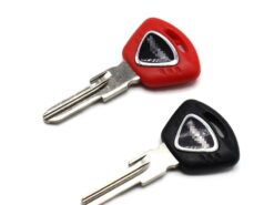 Chiave telecomando per Triumph 1050 T955 Street Triple 675 Tiger 800 5 Chiave telecomando per Triumph 1050 T955 Street Triple 675 Tiger 800 - For Triumph 1050 T955 Street Triple 675 Tiger 800 Motorcycle Accessories Moto Embryo Blank Key can 3