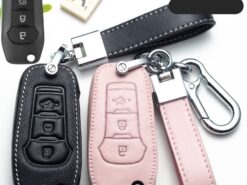Cover chiave telecomando per Ford Fusion Fiesta Mondeo Escort F-250 Explorer Ranger Kuga 2 Focus MK3 4 Cover chiave telecomando per Ford Fusion Fiesta Mondeo Escort F-250 Explorer Ranger Kuga 2 Focus MK3 - Portachiavi in pelle con telecomando per Ford Fusion Fiesta Mondeo Escort F 250 Explorer Ranger Kuga 2