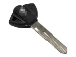 Chiave telecomando per Suzuki GSR GSXR 400 600 750 1000 GZ250 GSX1300 GSX1300R DR650SE Bandit Hayabusa - WhatsKey Motorcycle keys Blank Key Uncut For Suzuki GSR GSXR 400 600 750 1000 GZ250 GSX1300 4