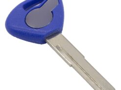 Chiave telecomando per YAMAHA Dragstar V-Star DS400 DS650 XVS400 XVS650 XV1900 XVS1300 XVS950 Star - WhatsKey Motorcycle keys Blank Key embryo Uncut For YAMAHA Dragstar V Star DS400 DS650 XVS400 XVS650 4