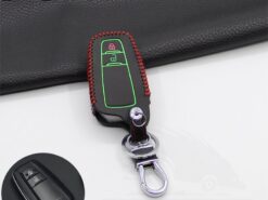 Cover Chiave/telecomando per Toyota Camry Corolla C-HR CHR Prado 2018 Chiave di Protezione 5 Cover Chiave/telecomando per Toyota Camry Corolla C-HR CHR Prado 2018 Chiave di Protezione - Nottilucenti di Chiave Dell automobile di cuoio del Supporto di Caso Della Copertura Borsette Catena Per 3