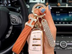 Cover Chiave/telecomando per Audi S4 S5 S6 S7 S8 R8 A1 A3 A4 A5 A6 A7 A8 Q3 Q5 Q7 TT 7 Cover Chiave/telecomando per Audi S4 S5 S6 S7 S8 R8 A1 A3 A4 A5 A6 A7 A8 Q3 Q5 Q7 TT - Nuova TPU Copertura Della Cassa Chiave Dell automobile Borsette Per Audi S4 S5 S6 S7 S8 5