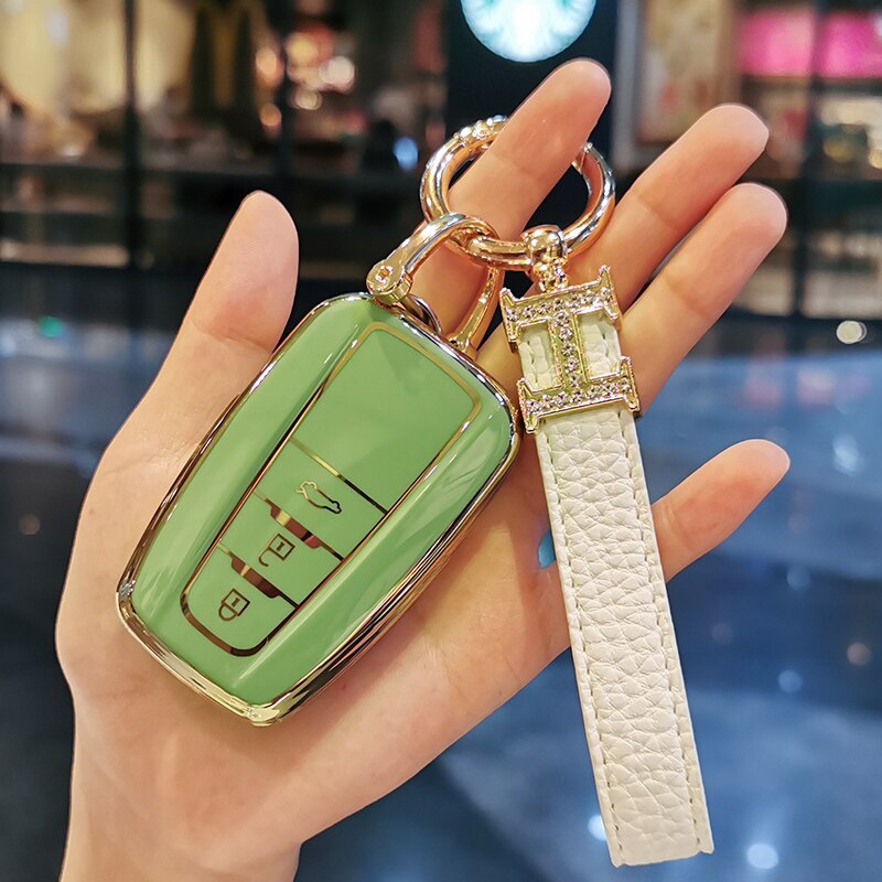 Nuovo-TPU-Car-Flip-Key-Case-Cover-Shell-per-RAV4-Corolla-Toyota-Hilux-Yaris-Avensis-Aygo-5 Cover Chiave/telecomando per RAV4 Corolla Toyota Hilux Yaris Avensis Aygo Verso Scion TC Auris Holder accessori - Nuovo TPU Car Flip Key Case Cover Shell per RAV4 Corolla Toyota Hilux Yaris Avensis Aygo 5